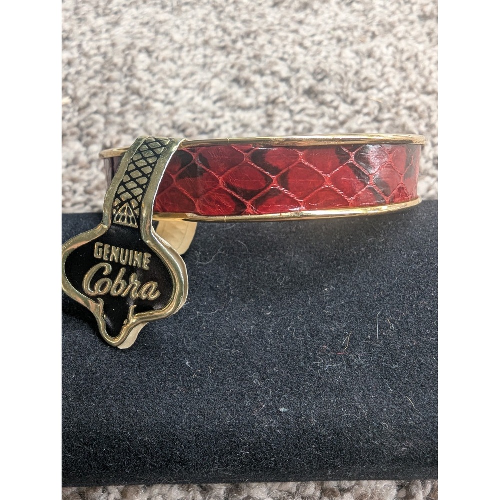 Gold Genuine Cobra Snake Skin Thin‎ Bracelet
